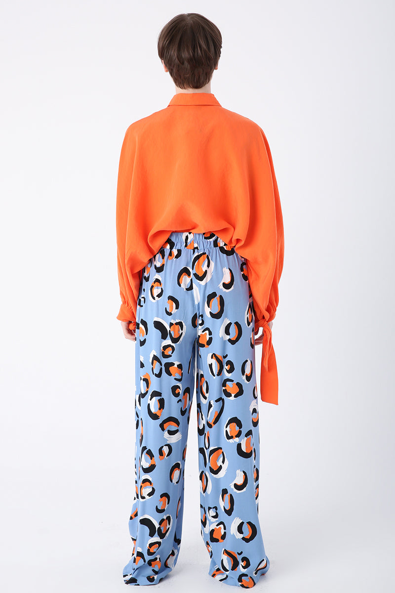 Παντελόνι γαλάζιο-εμπριμέ animal print. Κωδ. ALL10355 - BLOOMIQUE