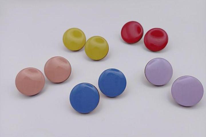 Χειροποίητα Σκουλαρίκια από Ξύλο, Υγρό Γυαλί και Ατσάλι σε Κόκκινο Χρώμα Κωδικός: 6001005 - BLOOMIQUE