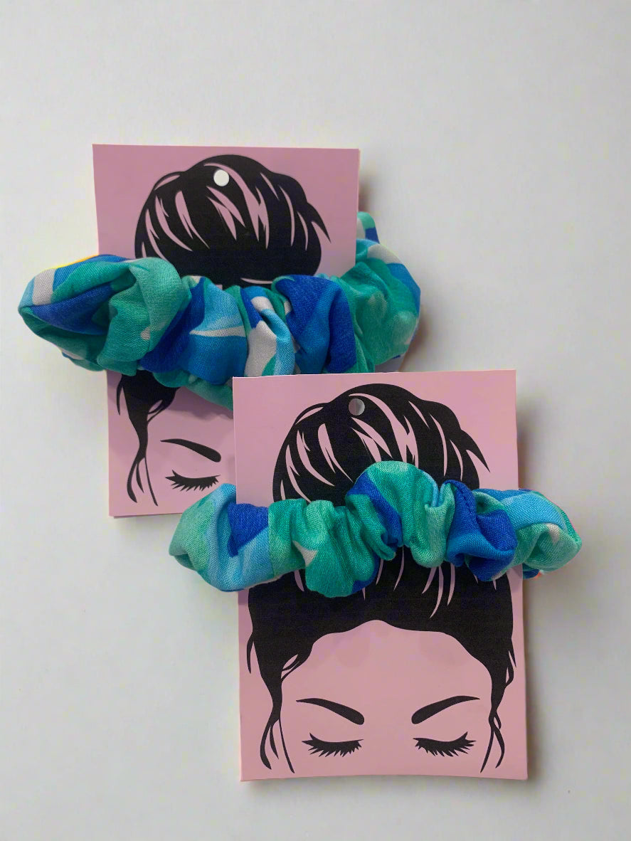 Χειροποίητο Scrunchie σε Πράσινες & Μπλε Αποχρώσεις