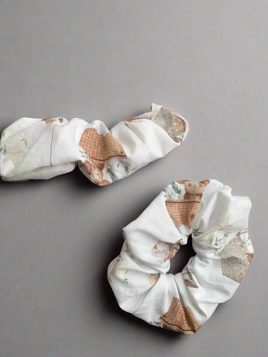 Χειροποίητο Scrunchie με Λαγουδάκια και Αρκουδάκια