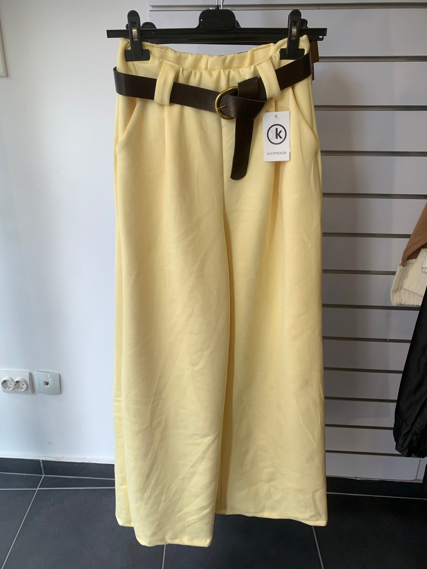 Σουέτ Παντελόνι με Πιέτες και Ζώνη